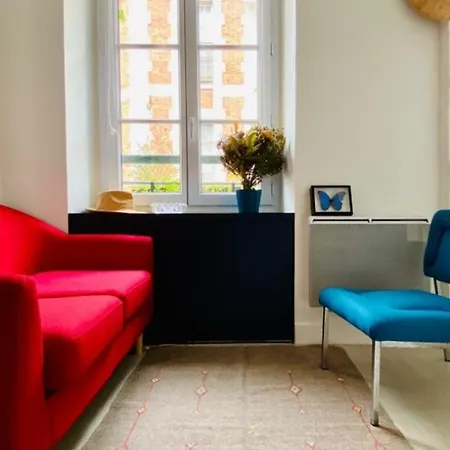Cosy Studio In Canal Saint Martin Paris